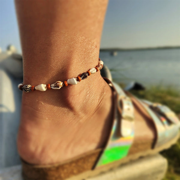 Trixie - Handmade Shell Anklet