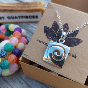 quare Swirl Wave Pendant H 15 mm x W 15 mm 18" Silver 1 mm dainty diamond cut chain **Presented in lovely Kraft paper gift box with reusable organza pouch