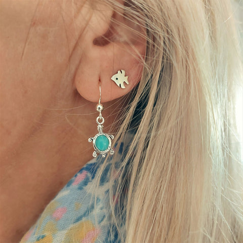 Super Cute Turquoise Turtle Earrings with engraved legs & outer edge  H - 25mm (from top of hook)  x W - 8mm   Lovely little gift for any ocean lover