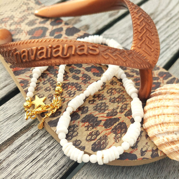 Carissa - Handmade Puka shell bead choker