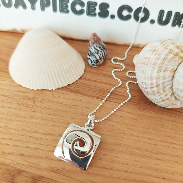 Square Swirl Wave Pendant   H 15 mm x W 15 mm  18" Silver 1 mm dainty diamond cut chain  **Presented in lovely Kraft paper gift box with reusable organza pouch**