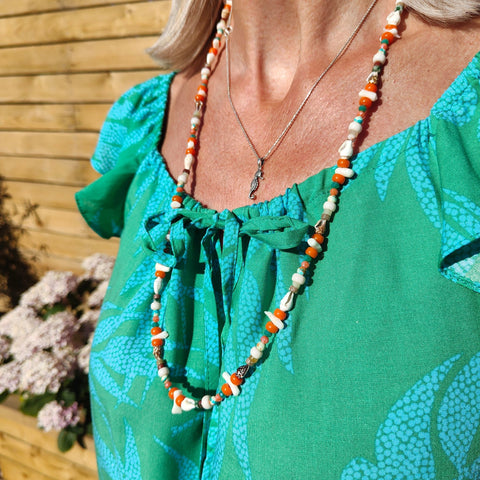 Lexi - Handmade long bead shell necklace