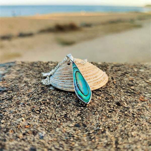 'Willow'  ﻿925 Hall Marked Sterling Silver  Diamond shaped Abalone Pendant   H 40 mm x W 9 mm  18" Silver 2.3mm trace chain  Lovely contemporary piece for everyday wear  **Presented in lovely Kraft paper gift box with reusable organza pouch**