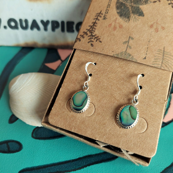 925 Hall Marked Sterling Silver  Lovely blue/green abalone oval drop with engraved edge earrings  H 25 mm (from top of hook)  x W 8 mm  Perfect for everyday wear or a little gift for a friend!  **Presented in lovely Kraft paper gift box with reusable organza pouch**  ﻿